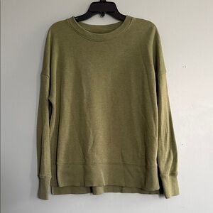 Time and Tru Olive Pullover Top